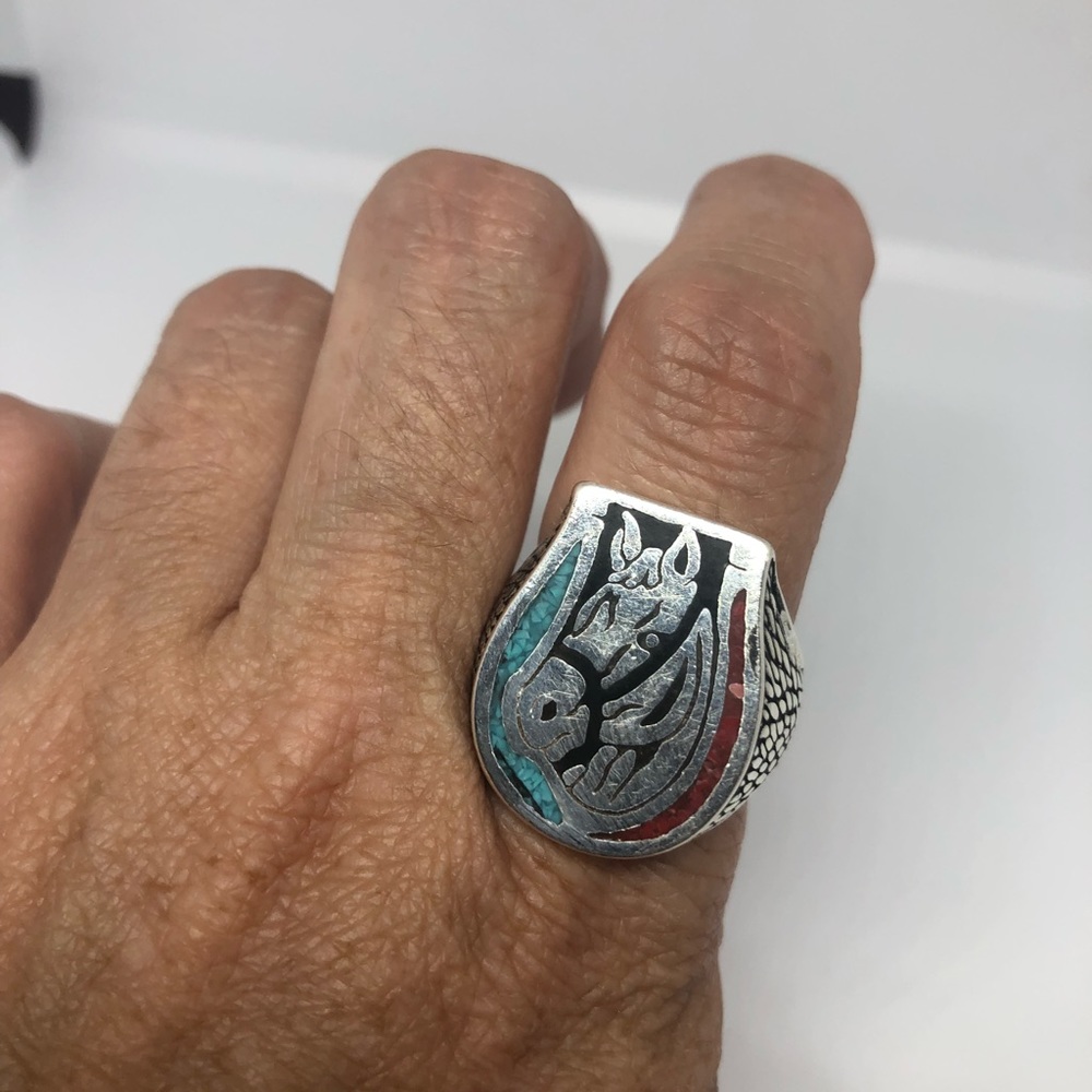 Vintage Lucky Horseshoe Tone Inlay Horse Ring